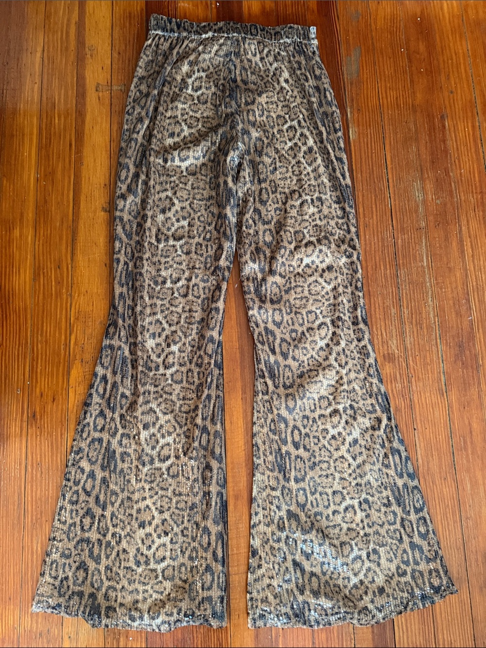 New with tags Forever 21 Leopard-Print Sequin Flare Pants Size Small - Picture 7 of 7